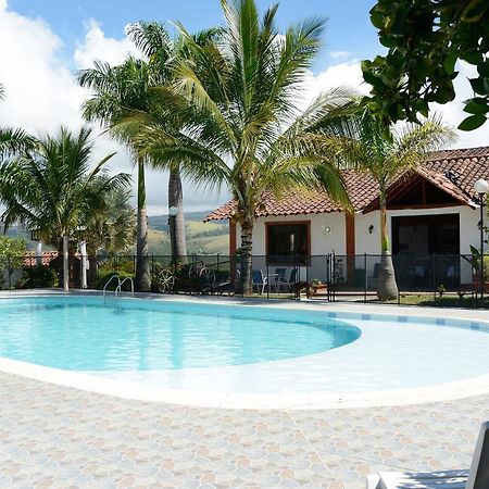 Hotel Campestre La Loma Curití Zewnętrze zdjęcie