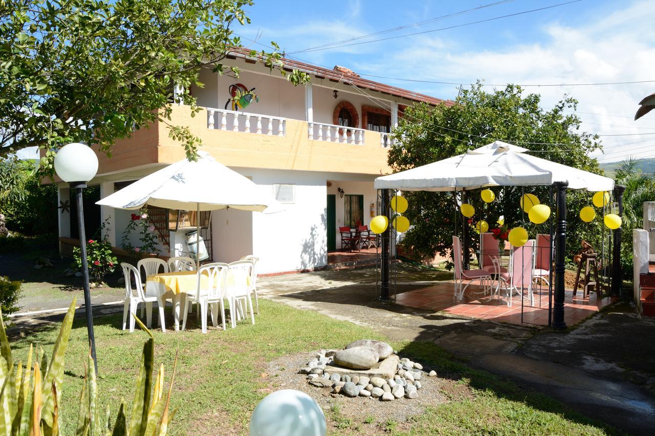 Hotel Campestre La Loma Curití Zewnętrze zdjęcie
